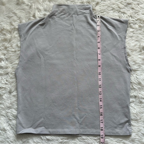 Madewell Top Funnelneck Cropped Muscle Tee Modal Blend Light Gray XL - Picture 9 of 10